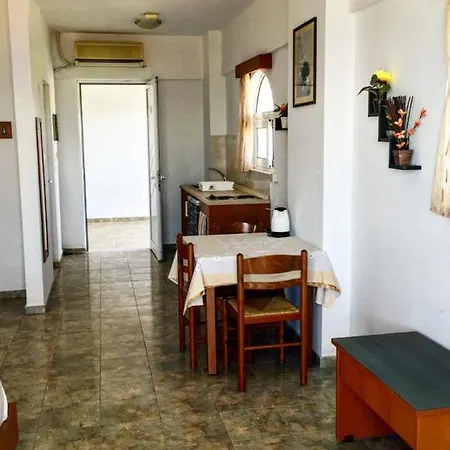 Apartahotel Paradise 3*