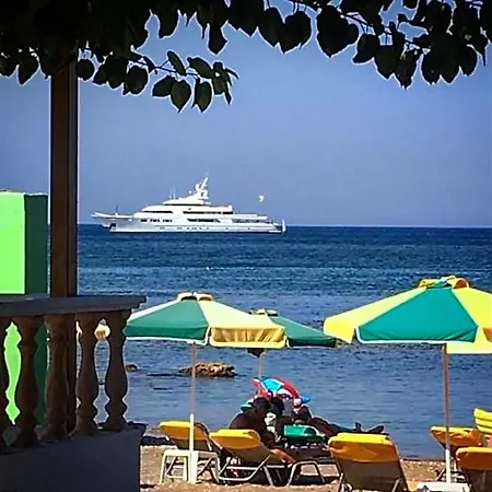 Aparthotel Paradise 3*