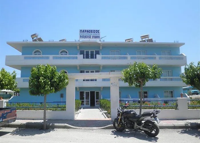Paradise Aparthotel
