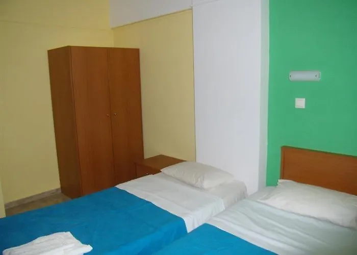 Paradise Aparthotel 3*