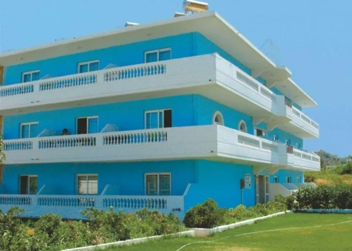 Paradise Aparthotel 3*